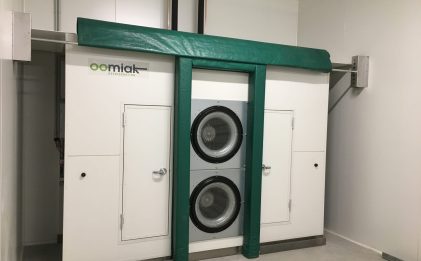an oomiak fast cooler